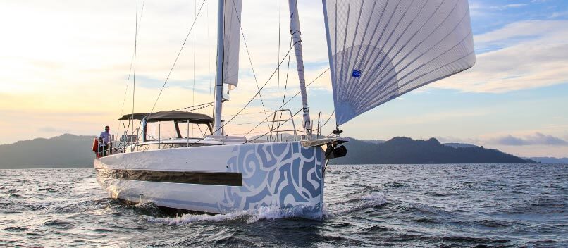 Meridian Adventure yacht with open sail
